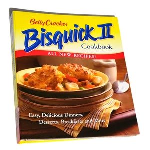 2004 General Mills Betty Crocker Bisquick II Cook Book Spiral‎ Bound Hard Cover
